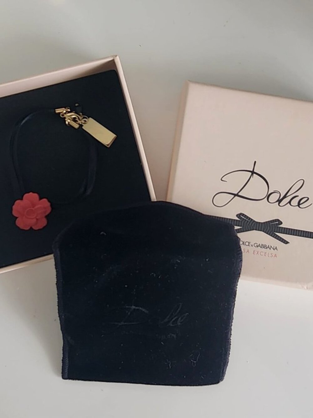 ✨DOLCE & GABBANA Rose Camellia Bracelet Floral Love Logo + Velvet Pouch +Box NEW